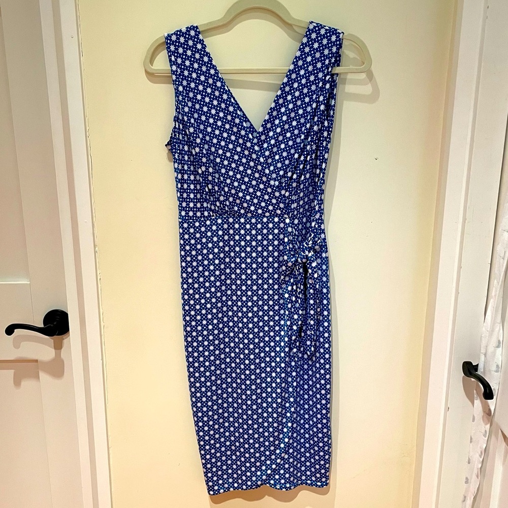 Onjenu London blue with stars design faux wrap